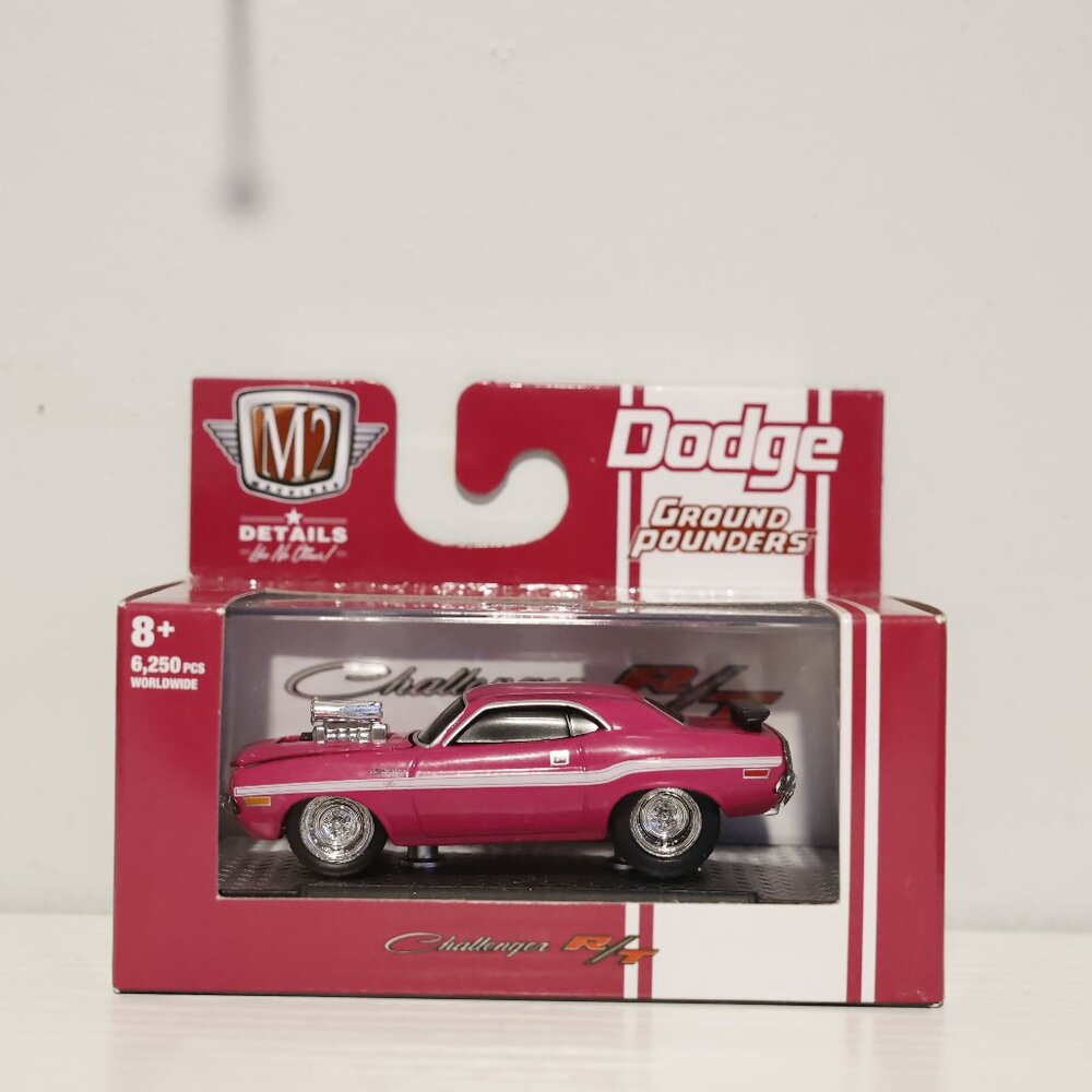 M2 Machines 1:64 Diecast Ground Pounders 1970 Dodge Challenger R/T 440